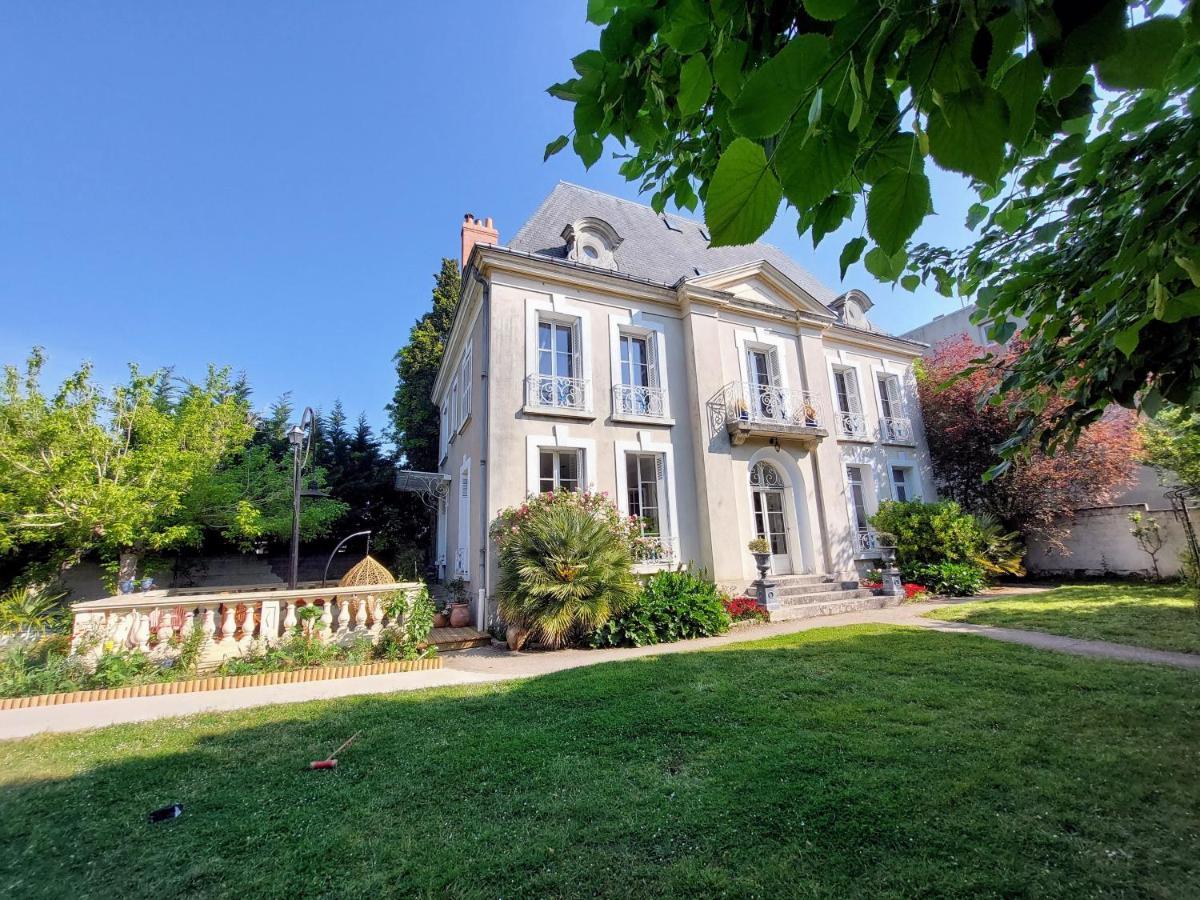 La Maucannière Joué-lés-Tours Esterno foto